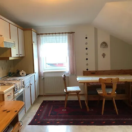 Gaestehaus Lumesberger